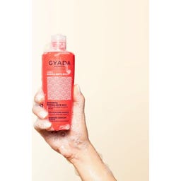 GYADA Cosmetics Моделиращ къдриците шампоан