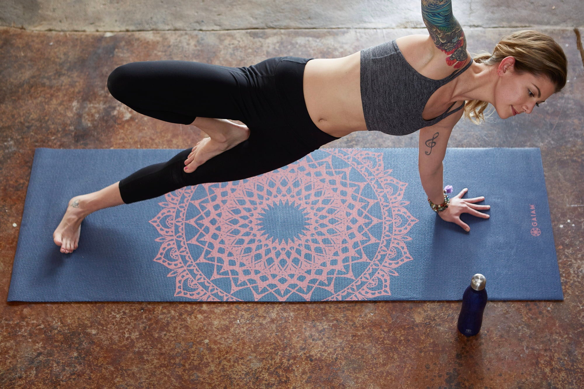 GAIAM Yoga Mat Classic Pink MARRAKESCH - 1 Pc