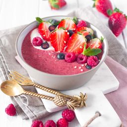 Smoothie Bowl - Alice in Berryland